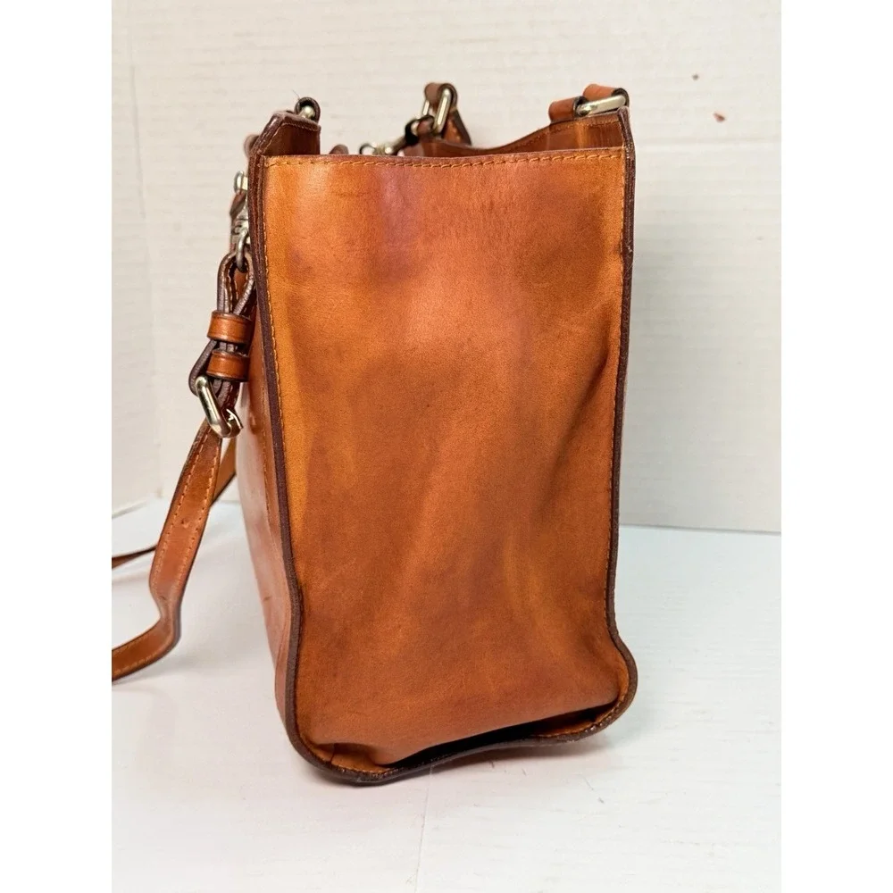 Dooney Bourke Alto Leather Satchel Saddle Shoulder Bag Cognac Brown‎ Italy Large